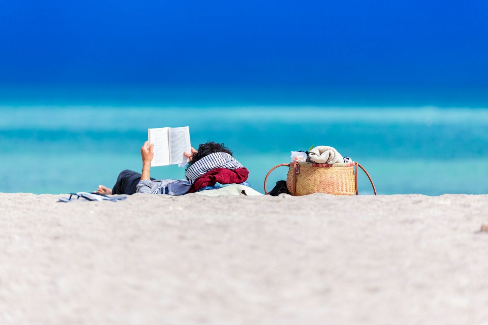 Contract managers: our summer reading list