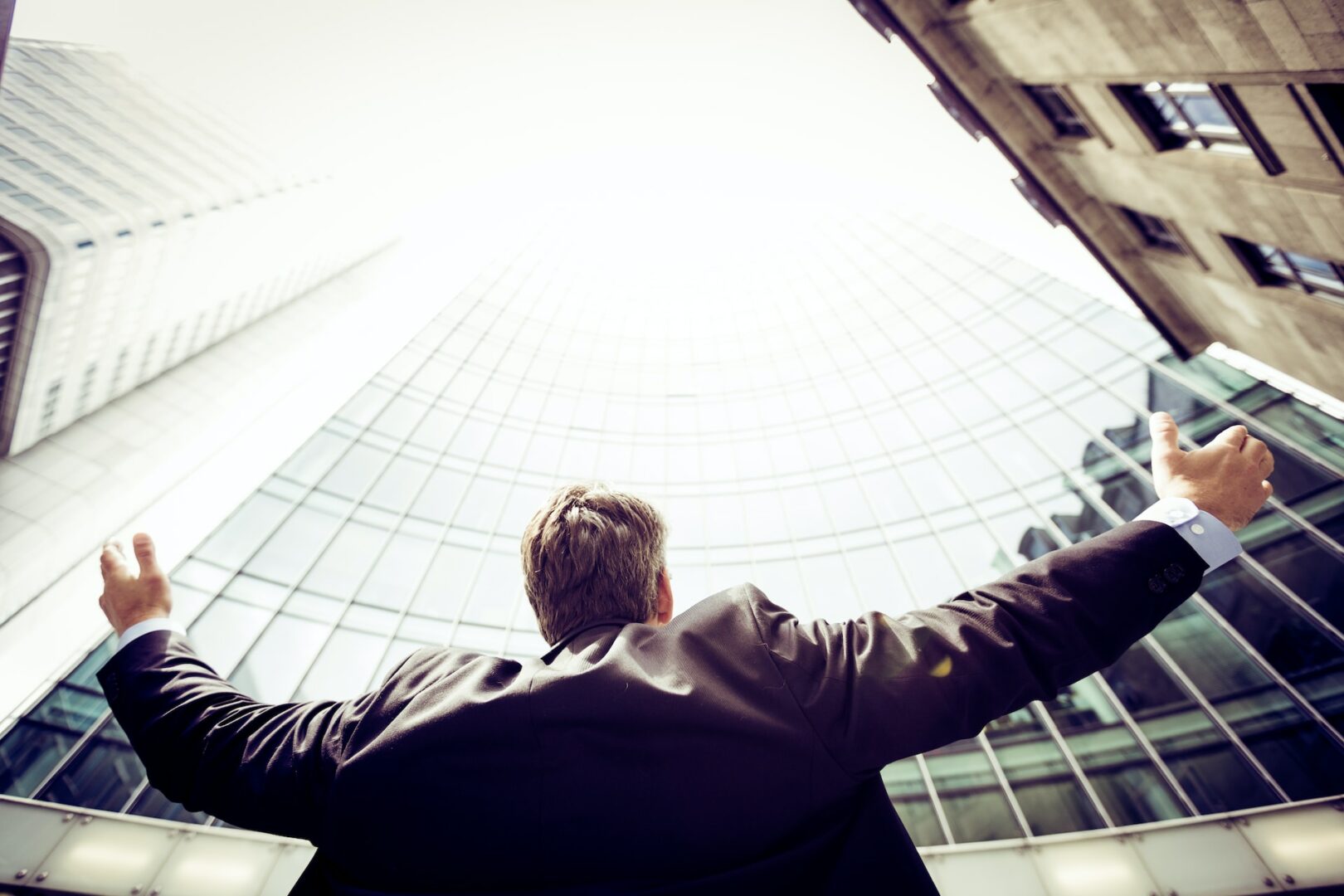 SMEs: 5 tips for winning public procurement contracts